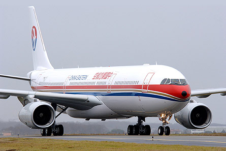 China Eastern A330-300 02
