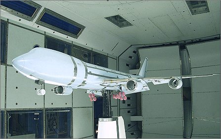 Boeing 747-8 windtunnel testing W445