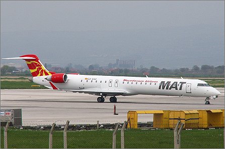 MAT CRJ900 w445