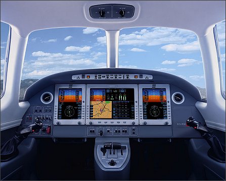 United Airlines simulator W445