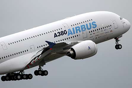 A380 close-up W445
