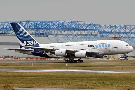A380 MSN009 take-off04