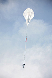 USV with balloon W167