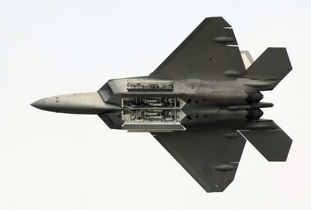 F-22 weapons bays open