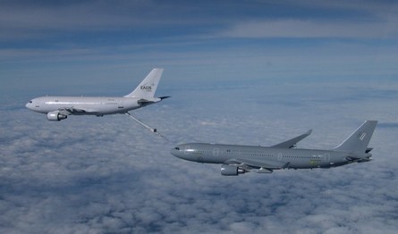 EADS A310 and KC-30 boom test
