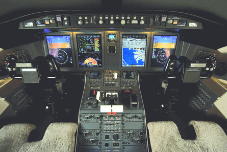 Challenger 605 avionics