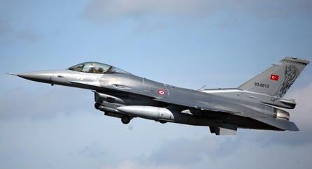 F-16 Turkey - Action Press/Rex Features