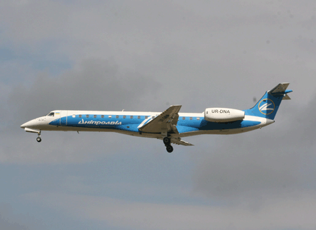 Dniproavia ERJ-145