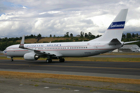 Retro Continental Airlines 737