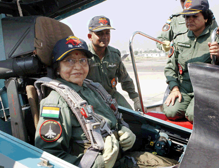 Indian President Pratibha Patil in an Indian Air F