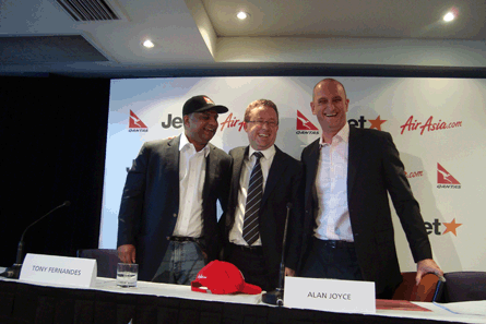 Left to right - Tony Fernandes, Alan Joyce and Bru