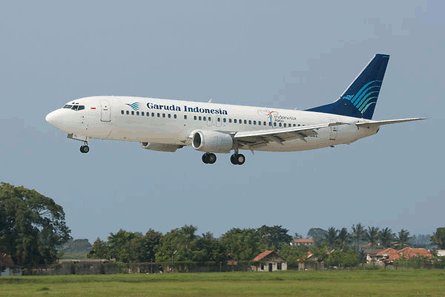 Garuda Indonesia 737-400