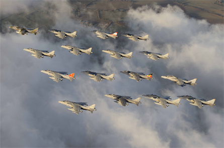 Harrier formation - Pay Jamie Hunter Aviacom