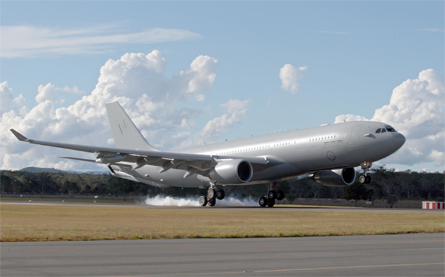 KC-30A lands - Australian DoD