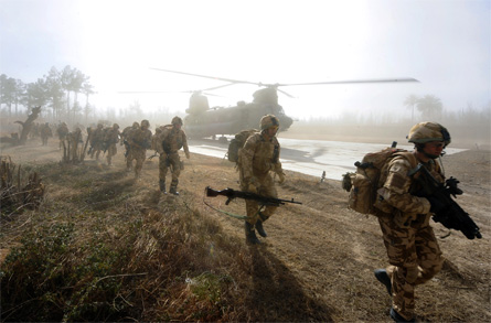 RAF Chinook troop move - Crown Copyright