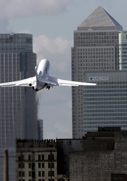 Dassault Falcon 7X takes off from London City Airp