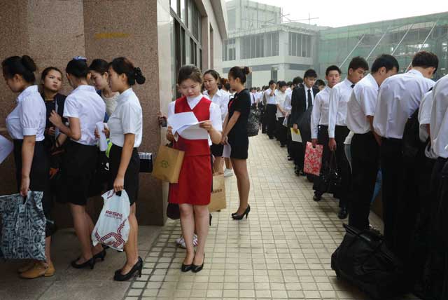 china airline recruits