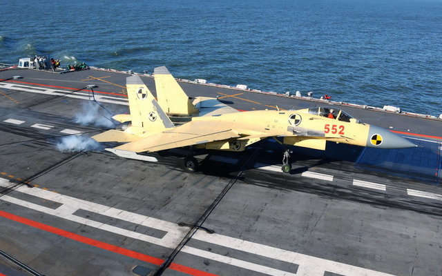 J-15 on Liaoning