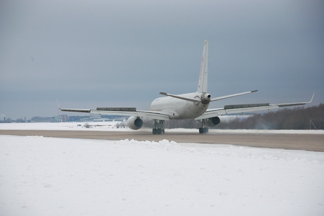 Tu-204SM land test
