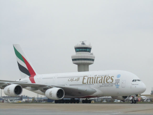 Emirates A380 LGW