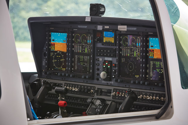 G120tp cockpit 640
