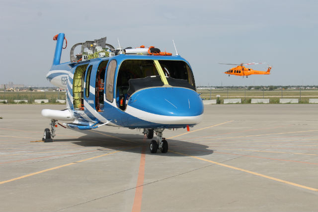 525 flight test pair