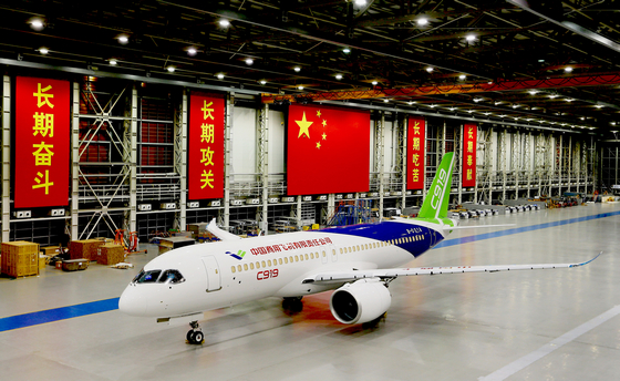 Comac C919 roll out - by Comac
