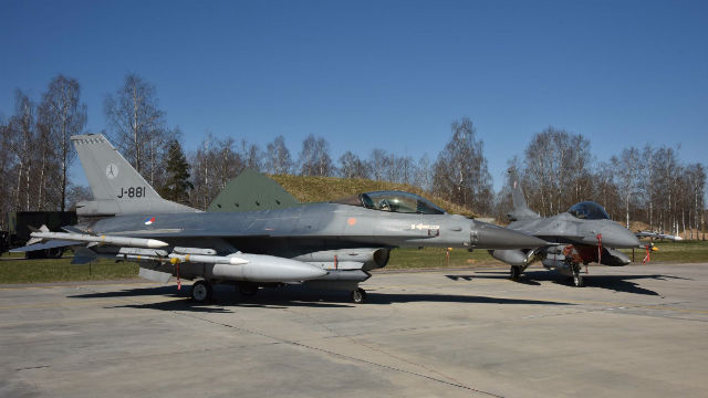 Dutch Polish F-16s - Arnas Glazauskas