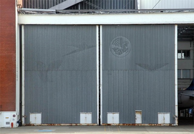 conc-hangar-door