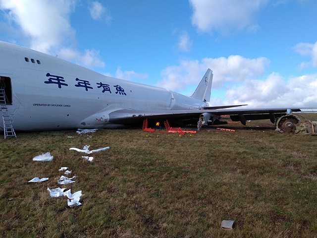 Sky Lease Halifax 747-400F crash-TSB-2